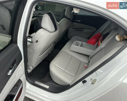 Білий Акура ТЛХ, об'ємом двигуна 3.47 л та пробігом 99 тис. км за 16500 $, фото 8 на Automoto.ua