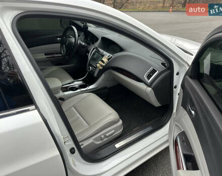 Білий Акура ТЛХ, об'ємом двигуна 3.47 л та пробігом 99 тис. км за 16500 $, фото 9 на Automoto.ua