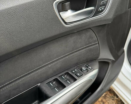 Білий Акура ТЛХ, об'ємом двигуна 3.47 л та пробігом 129 тис. км за 17500 $, фото 47 на Automoto.ua