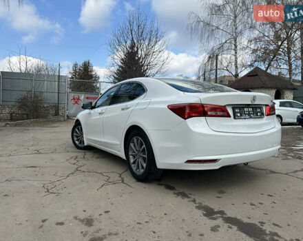 Белый Акура ТЛХ, объемом двигателя 2.36 л и пробегом 117 тыс. км за 15800 $, фото 7 на Automoto.ua