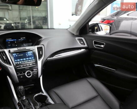 Белый Акура ТЛХ, объемом двигателя 2.36 л и пробегом 63 тыс. км за 18500 $, фото 14 на Automoto.ua