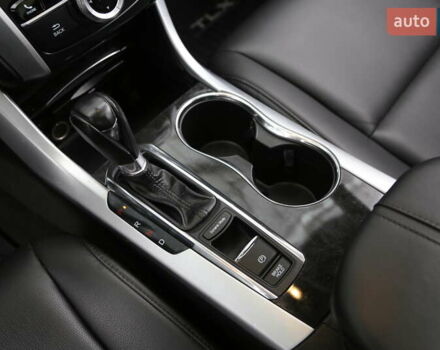 Белый Акура ТЛХ, объемом двигателя 2.36 л и пробегом 63 тыс. км за 18500 $, фото 20 на Automoto.ua