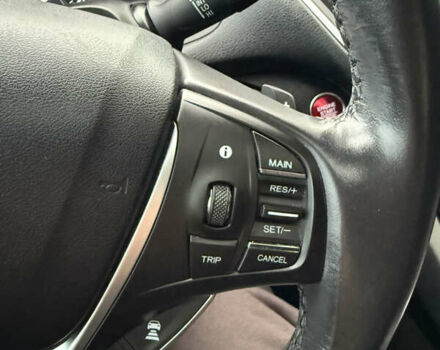 Білий Акура ТЛХ, об'ємом двигуна 2.36 л та пробігом 61 тис. км за 18500 $, фото 9 на Automoto.ua