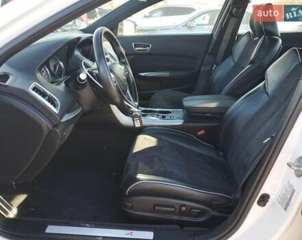 Белый Акура ТЛХ, объемом двигателя 3.5 л и пробегом 156 тыс. км за 4700 $, фото 6 на Automoto.ua