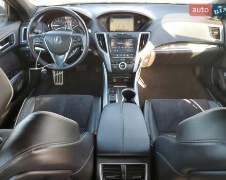 Белый Акура ТЛХ, объемом двигателя 3.5 л и пробегом 156 тыс. км за 4700 $, фото 7 на Automoto.ua