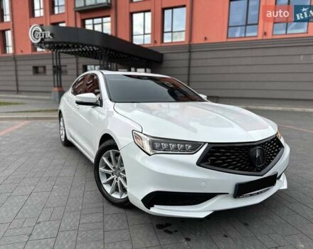 Белый Акура ТЛХ, объемом двигателя 2.36 л и пробегом 59 тыс. км за 15800 $, фото 1 на Automoto.ua