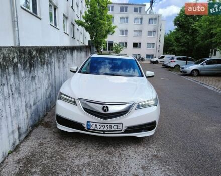 Белый Акура ТЛХ, объемом двигателя 2.36 л и пробегом 155 тыс. км за 12500 $, фото 1 на Automoto.ua