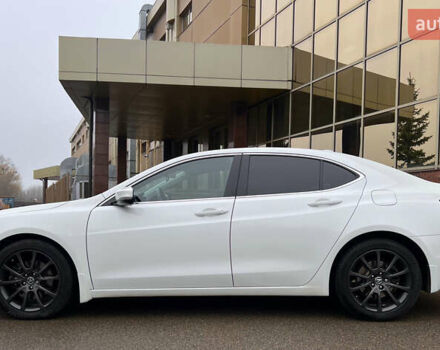 Белый Акура ТЛХ, объемом двигателя 3.47 л и пробегом 149 тыс. км за 17500 $, фото 1 на Automoto.ua