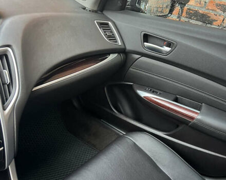 Черный Акура ТЛХ, объемом двигателя 2.36 л и пробегом 190 тыс. км за 13800 $, фото 8 на Automoto.ua