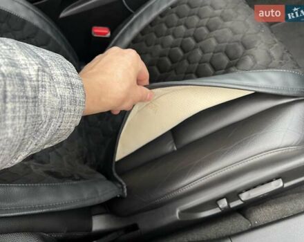 Чорний Акура ТЛХ, об'ємом двигуна 2.36 л та пробігом 164 тис. км за 14000 $, фото 7 на Automoto.ua