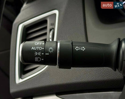 Чорний Акура ТЛХ, об'ємом двигуна 2.4 л та пробігом 84 тис. км за 19900 $, фото 26 на Automoto.ua