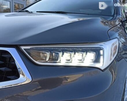 Акура ТЛХ, объемом двигателя 3.5 л и пробегом 44 тыс. км за 18950 $, фото 3 на Automoto.ua