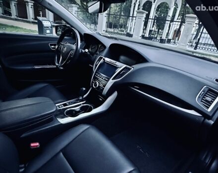 Серый Акура ТЛХ, объемом двигателя 0 л и пробегом 59 тыс. км за 18500 $, фото 5 на Automoto.ua