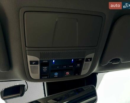 Серый Акура ТЛХ, объемом двигателя 2.36 л и пробегом 70 тыс. км за 16700 $, фото 15 на Automoto.ua