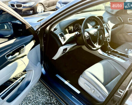 Серый Акура ТЛХ, объемом двигателя 2.36 л и пробегом 98 тыс. км за 16999 $, фото 44 на Automoto.ua