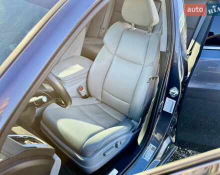 Серый Акура ТЛХ, объемом двигателя 2.36 л и пробегом 98 тыс. км за 16999 $, фото 52 на Automoto.ua