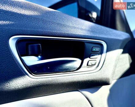 Серый Акура ТЛХ, объемом двигателя 2.36 л и пробегом 98 тыс. км за 16999 $, фото 46 на Automoto.ua