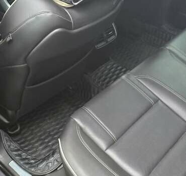 Серый Акура ТЛХ, объемом двигателя 3.47 л и пробегом 96 тыс. км за 19000 $, фото 18 на Automoto.ua