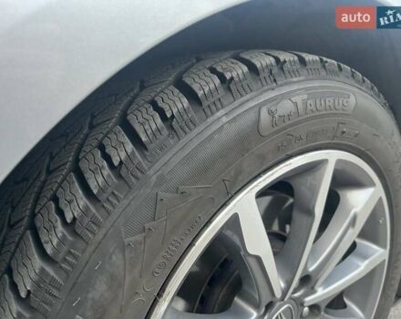 Серый Акура ТЛХ, объемом двигателя 2.36 л и пробегом 93 тыс. км за 18500 $, фото 23 на Automoto.ua