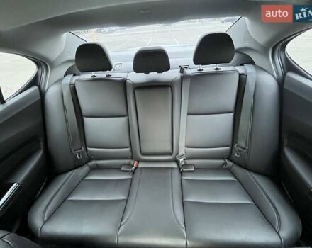 Серый Акура ТЛХ, объемом двигателя 2.36 л и пробегом 93 тыс. км за 18500 $, фото 21 на Automoto.ua