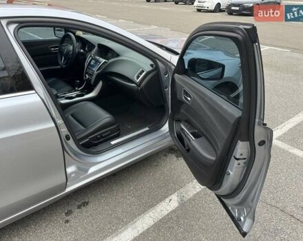 Серый Акура ТЛХ, объемом двигателя 2.36 л и пробегом 93 тыс. км за 18500 $, фото 19 на Automoto.ua