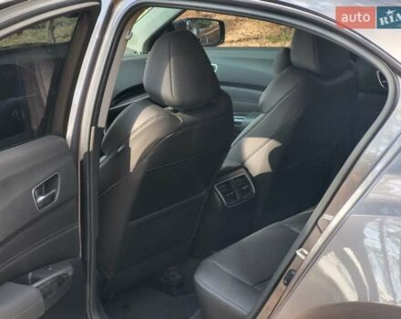 Серый Акура ТЛХ, объемом двигателя 2.36 л и пробегом 45 тыс. км за 19300 $, фото 8 на Automoto.ua