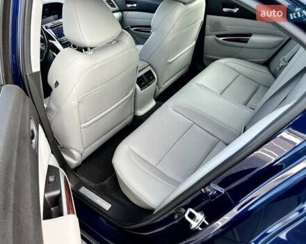 Синий Акура ТЛХ, объемом двигателя 3.47 л и пробегом 100 тыс. км за 14999 $, фото 15 на Automoto.ua