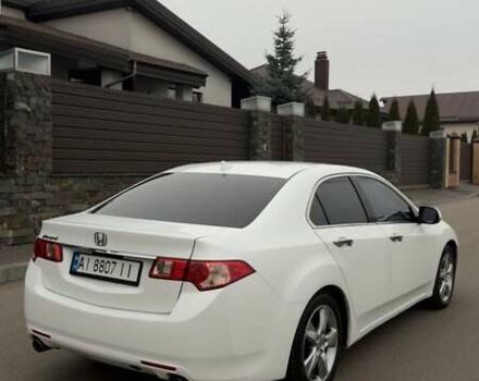 Белый Акура ТСХ, объемом двигателя 2.4 л и пробегом 203 тыс. км за 10100 $, фото 3 на Automoto.ua