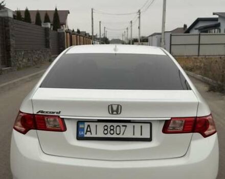 Белый Акура ТСХ, объемом двигателя 2.4 л и пробегом 203 тыс. км за 10100 $, фото 4 на Automoto.ua