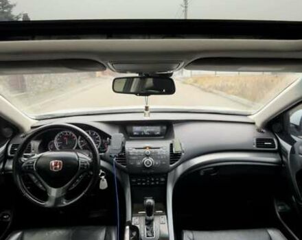 Белый Акура ТСХ, объемом двигателя 2.4 л и пробегом 203 тыс. км за 10100 $, фото 6 на Automoto.ua