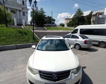 Белый Акура ТСХ, объемом двигателя 2.4 л и пробегом 271 тыс. км за 9350 $, фото 1 на Automoto.ua