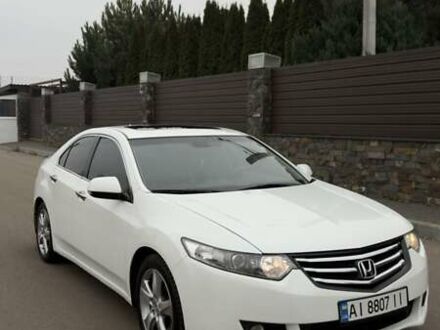 Белый Акура ТСХ, объемом двигателя 2.4 л и пробегом 203 тыс. км за 10100 $, фото 1 на Automoto.ua