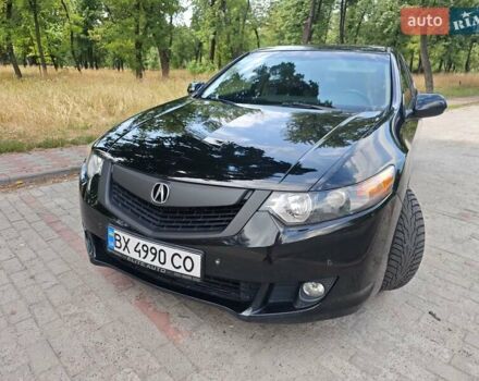 Черный Акура ТСХ, объемом двигателя 2.4 л и пробегом 231 тыс. км за 9500 $, фото 1 на Automoto.ua
