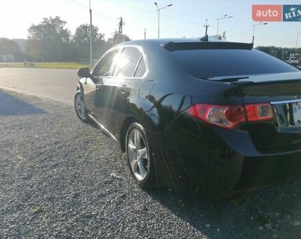 Черный Акура ТСХ, объемом двигателя 2.4 л и пробегом 210 тыс. км за 10000 $, фото 5 на Automoto.ua