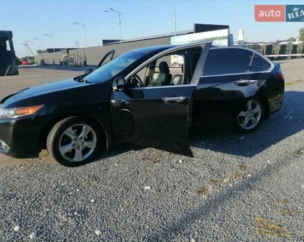 Черный Акура ТСХ, объемом двигателя 2.4 л и пробегом 210 тыс. км за 10000 $, фото 16 на Automoto.ua