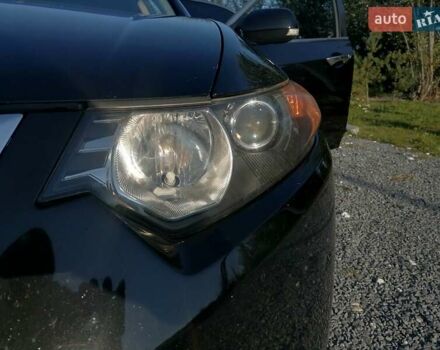 Черный Акура ТСХ, объемом двигателя 2.4 л и пробегом 210 тыс. км за 10000 $, фото 19 на Automoto.ua