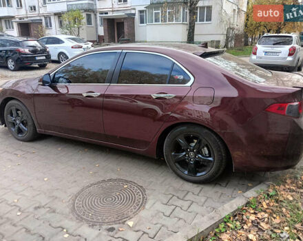 Красный Акура ТСХ, объемом двигателя 2.35 л и пробегом 290 тыс. км за 10200 $, фото 4 на Automoto.ua