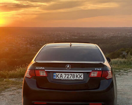 Серый Акура ТСХ, объемом двигателя 2.35 л и пробегом 326 тыс. км за 10300 $, фото 2 на Automoto.ua