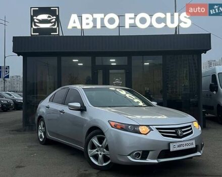 Серый Акура ТСХ, объемом двигателя 2.35 л и пробегом 200 тыс. км за 9990 $, фото 1 на Automoto.ua