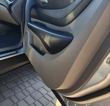 Серый Акура ЗДХ, объемом двигателя 3.66 л и пробегом 86 тыс. км за 17000 $, фото 15 на Automoto.ua