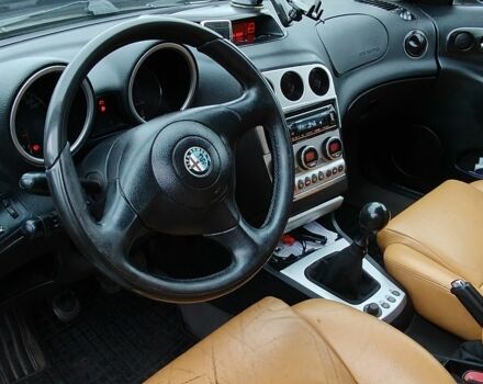 Серый Альфа 156, объемом двигателя 1.9 л и пробегом 360 тыс. км за 3500 $, фото 1 на Automoto.ua