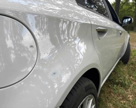 Белый Альфа 159, объемом двигателя 1.8 л и пробегом 103 тыс. км за 7650 $, фото 4 на Automoto.ua