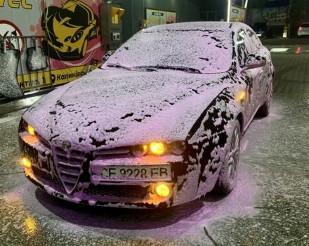 Альфа 159 2006 у Чернівцях на Automoto.ua Чорний Альфа 159, об'ємом двигуна 1.9 л та пробігом 242 тис. км за 7700 $, фото 12 на Automoto.ua