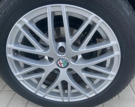 Альфа 159 2006 у Чернівцях на Automoto.ua Чорний Альфа 159, об'ємом двигуна 1.9 л та пробігом 242 тис. км за 7700 $, фото 5 на Automoto.ua