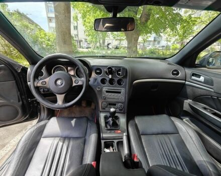 Черный Альфа 159, объемом двигателя 2 л и пробегом 310 тыс. км за 7100 $, фото 2 на Automoto.ua