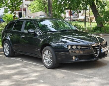 Черный Альфа 159, объемом двигателя 2 л и пробегом 310 тыс. км за 7100 $, фото 5 на Automoto.ua