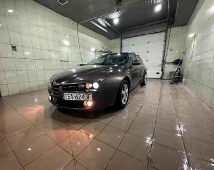 Коричневый Альфа 159, объемом двигателя 1.9 л и пробегом 320 тыс. км за 2700 $, фото 4 на Automoto.ua