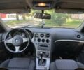 Красный Альфа 159, объемом двигателя 1.9 л и пробегом 271 тыс. км за 6700 $, фото 4 на Automoto.ua