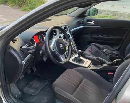 Серый Альфа 159, объемом двигателя 1.9 л и пробегом 314 тыс. км за 4600 $, фото 4 на Automoto.ua