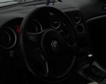 Серый Альфа 159, объемом двигателя 2 л и пробегом 257 тыс. км за 8022 $, фото 6 на Automoto.ua